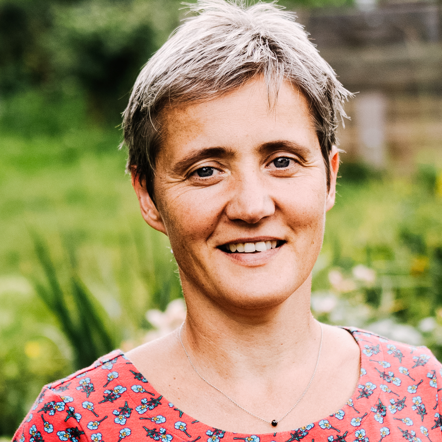 Dr. Juliane Bräuer